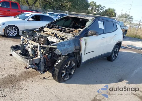 2018 Jeep Compass Trailhawk 4X4 z USA, uszkodzony, nr VIN 3C4NJDDB3JT162943
